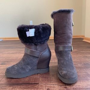 Australia Lux Collective Real shearling Wedge Boot